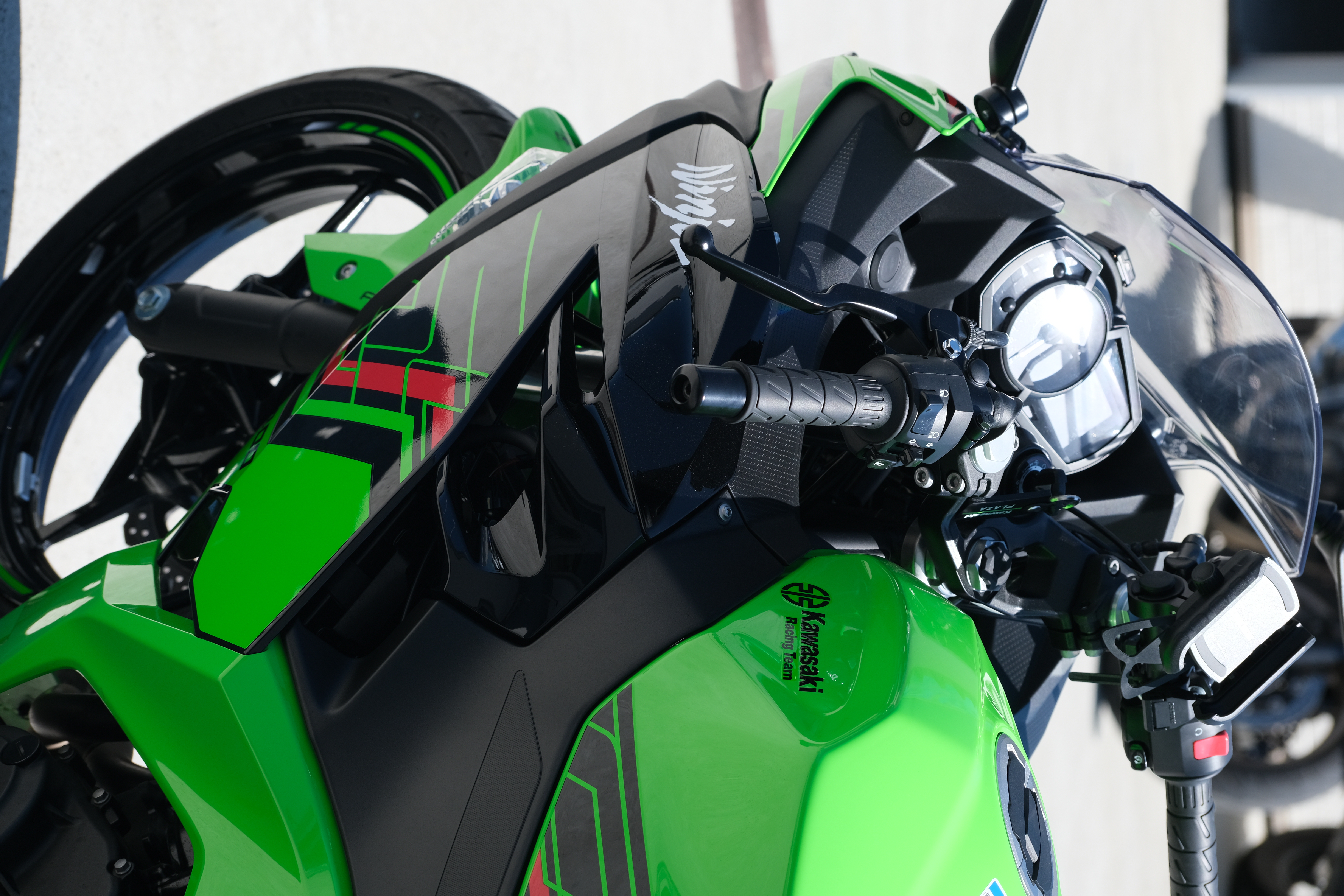 Ninja400でキマリ！ | レンタルバイクに乗るならレンタル819